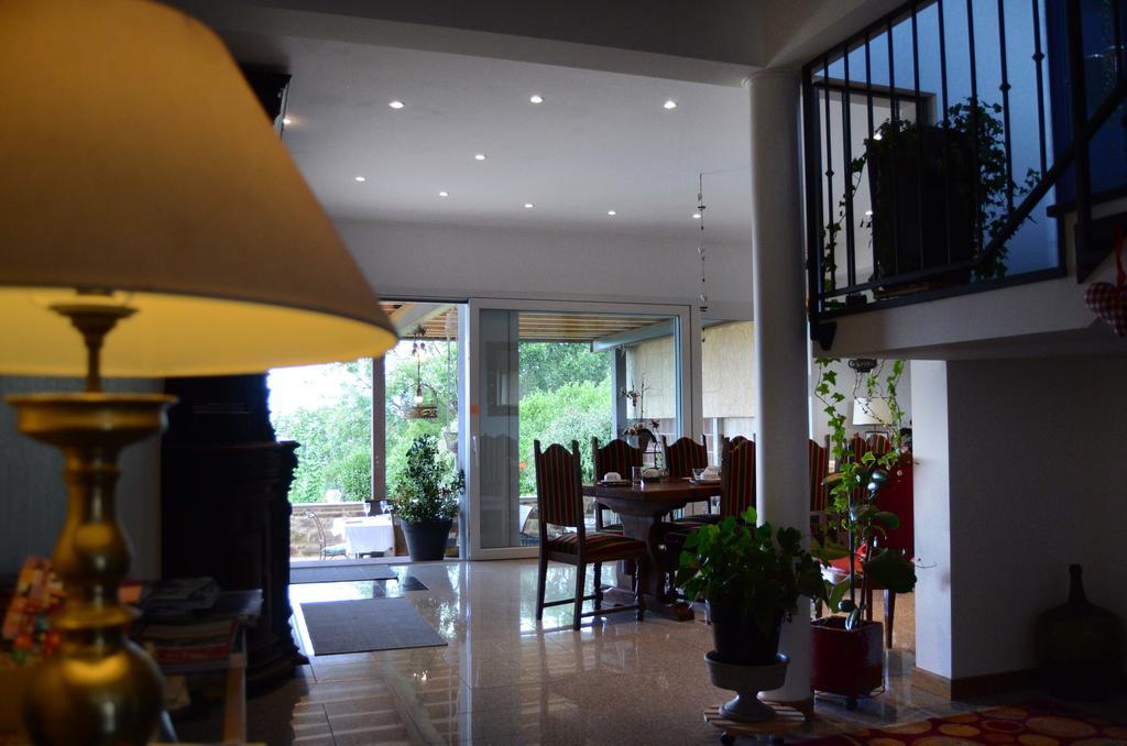 A L'Ancienne Grange - Chambres D'Hotes Fontaine  Room photo